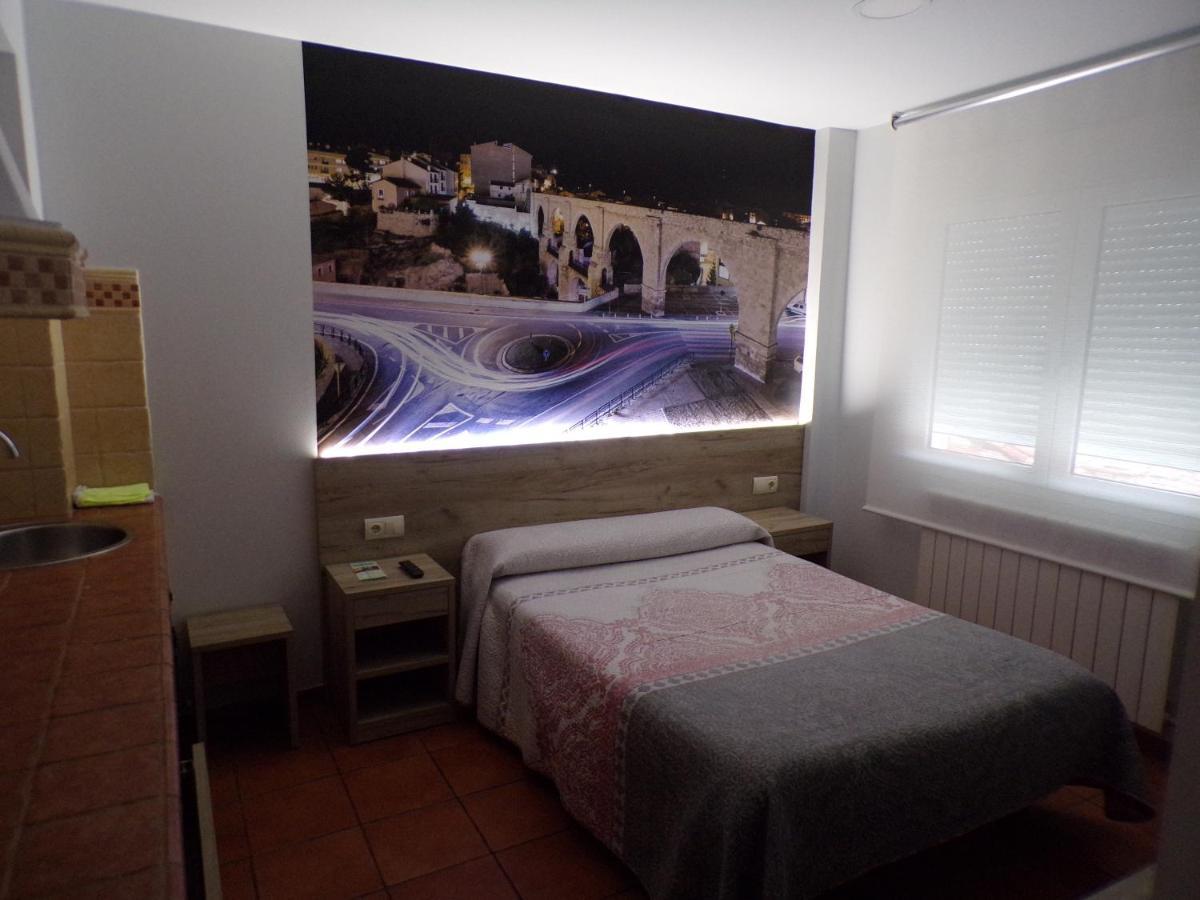 Hostal Serruchi Teruel Eksteriør bilde