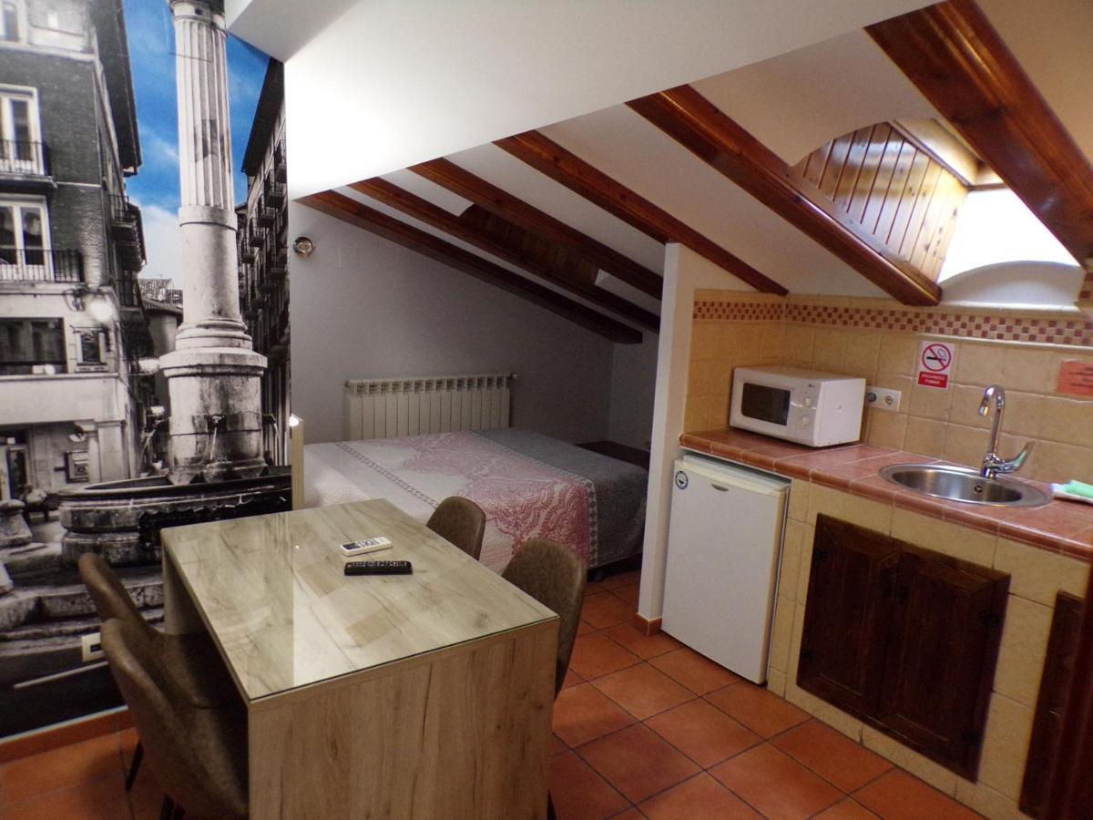 Hostal Serruchi Teruel Eksteriør bilde