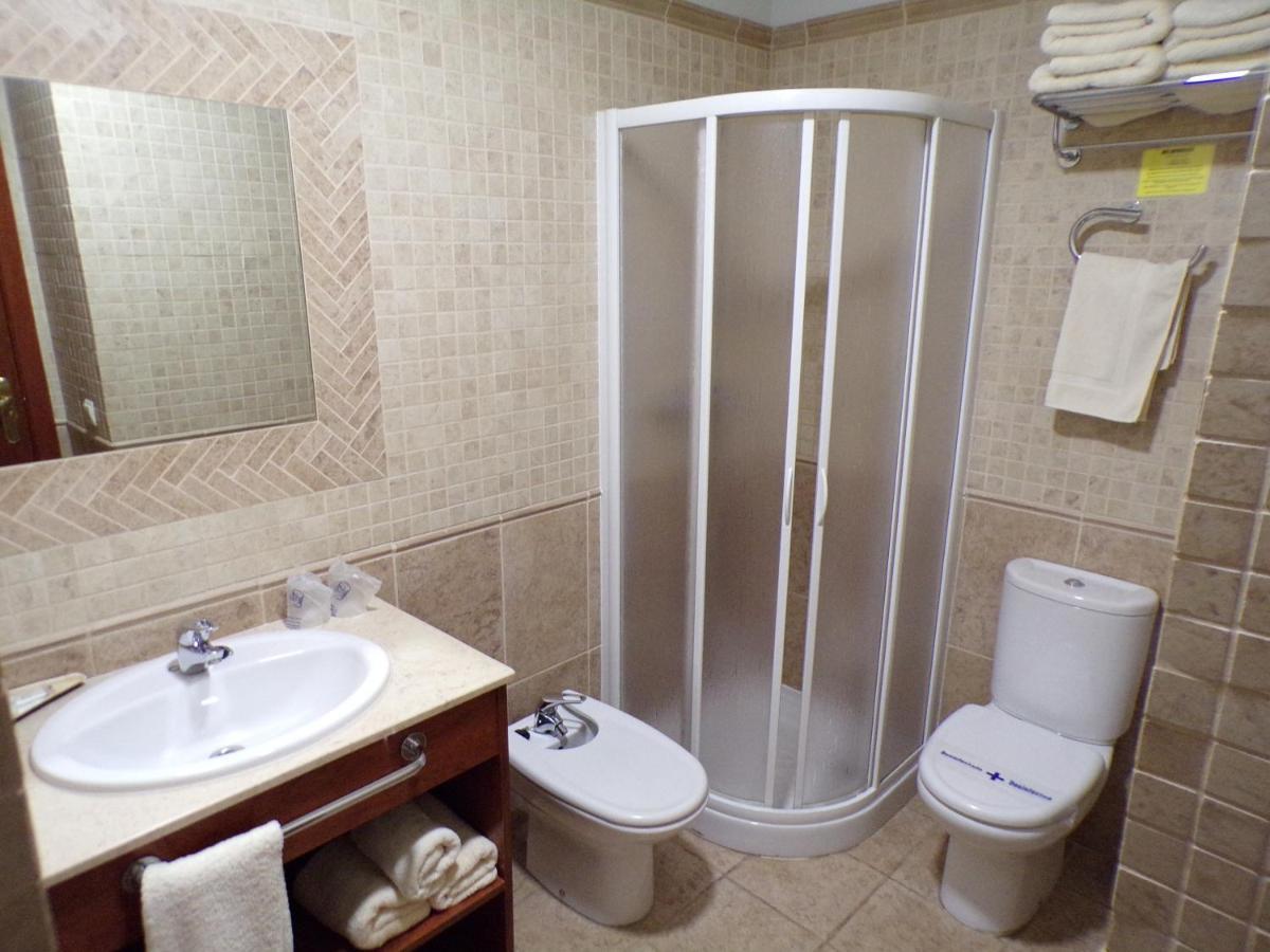 Hostal Serruchi Teruel Eksteriør bilde