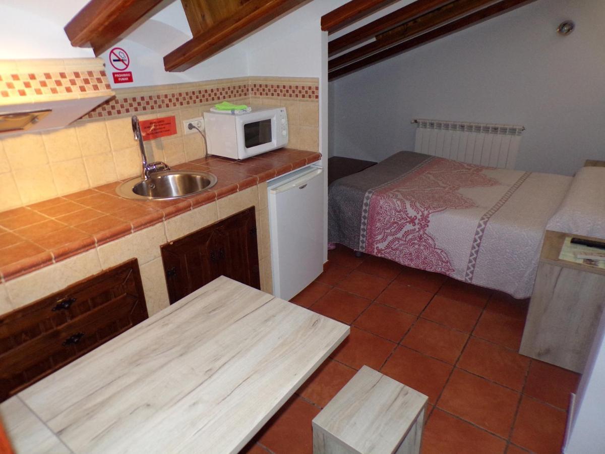 Hostal Serruchi Teruel Eksteriør bilde